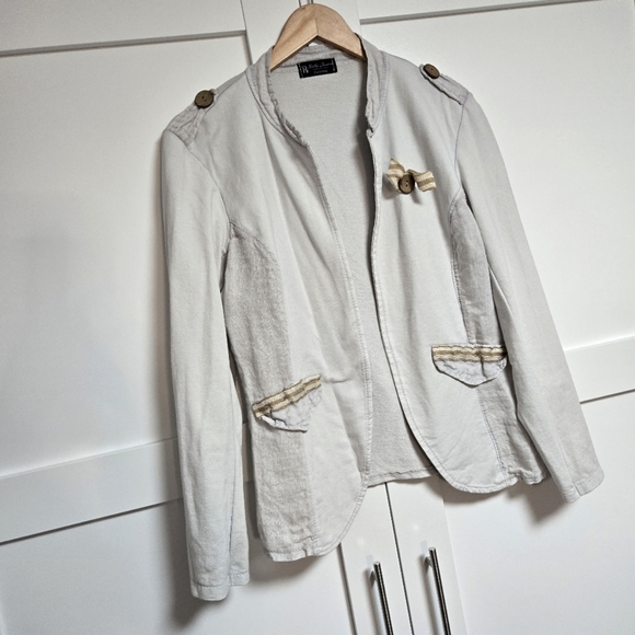 ✨️3 For $30✨️Bella Amore Adorable Blazer (M) - Picture 1 of 9